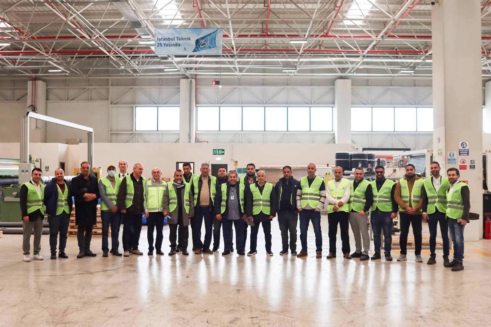  A delegation from the General Directorate of Libyan Highways visited our factory.